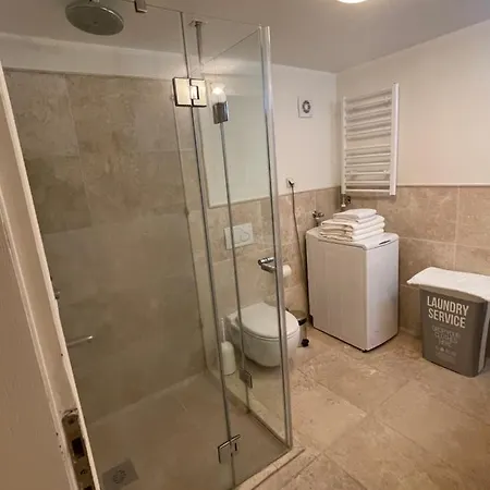 Apartments St Stefan 斯韦蒂·斯特凡 外观 照片