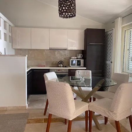 Apartments St Stefan 斯韦蒂·斯特凡 外观 照片
